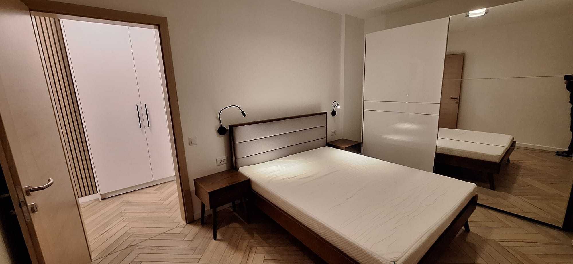 Apartament 2 camere, Centru, finisat, mobilat si utilat, cu CF