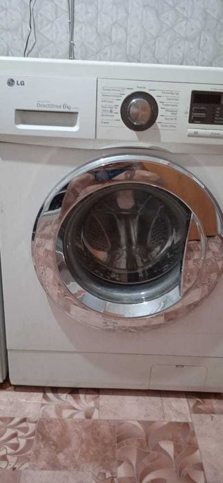 Продам стиральную машинку LG 6 кг срочно