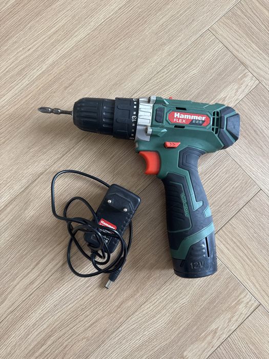 Шуруповерт отличного качеста