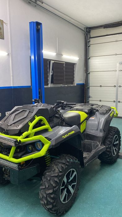 Can am 1000r XMR