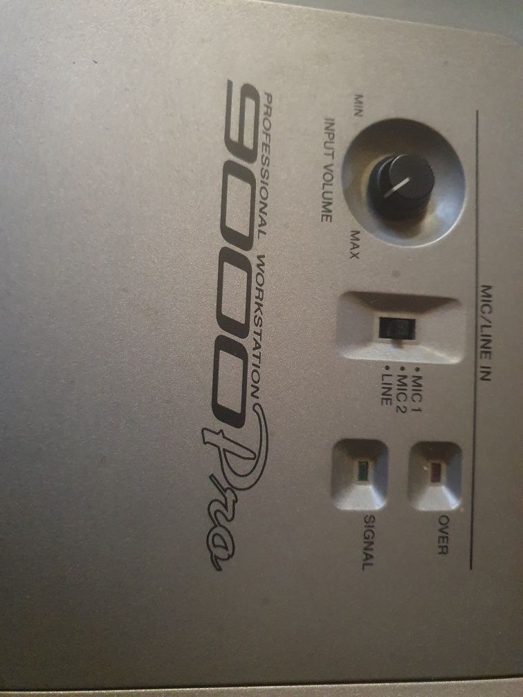 Yamaha psr 9000 pro