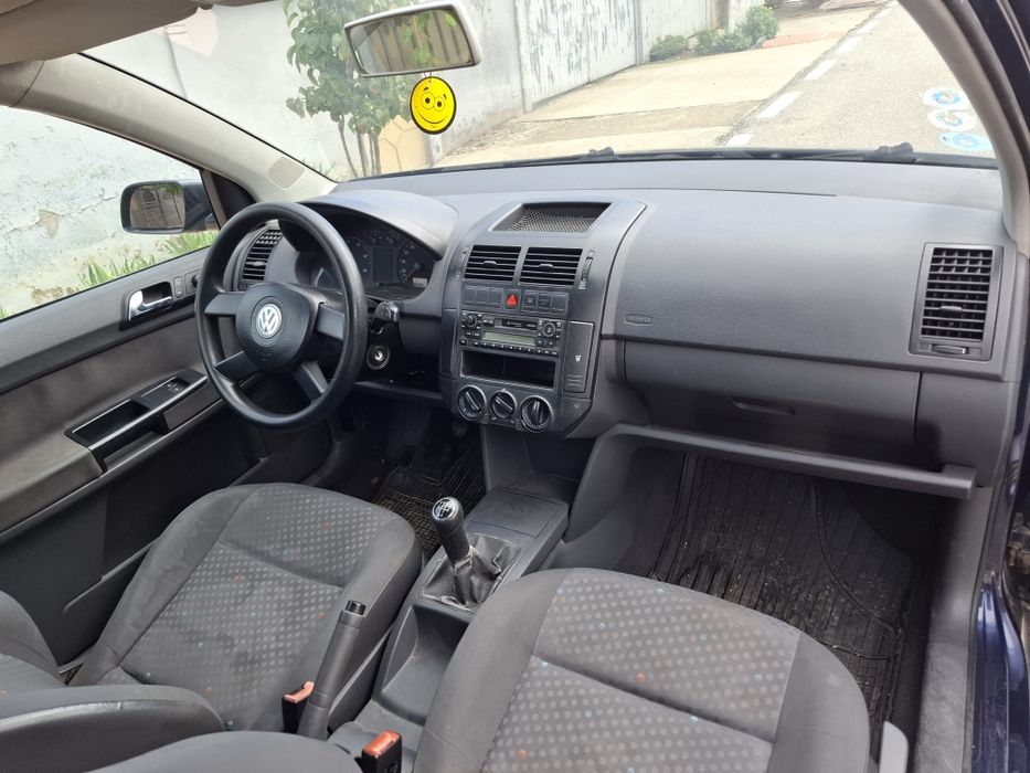 Vând Volkswagen Polo 9N