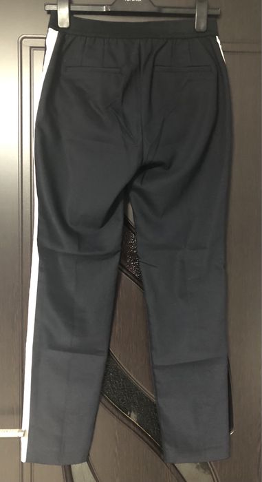 Pantaloni zara marime m pantaloni noi zara M pantaloni zara marime m