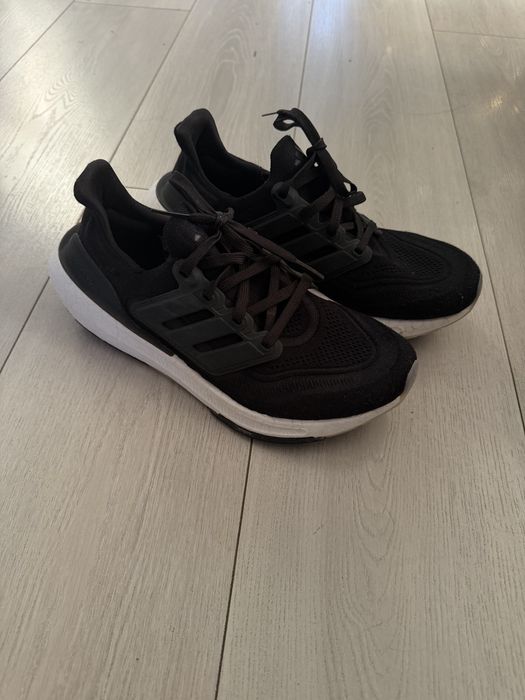 Adidas Ultraboost 22