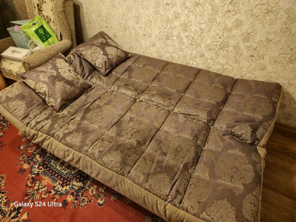 Продам диван б/у