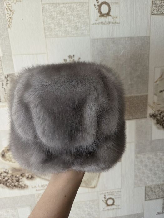 Продам норковую шапку