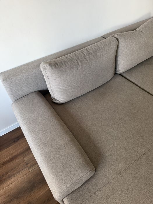 Manila corner sofa/ Ъглов диван на крачета 315/212/87