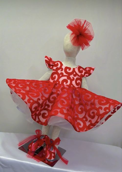 Платье на праздник