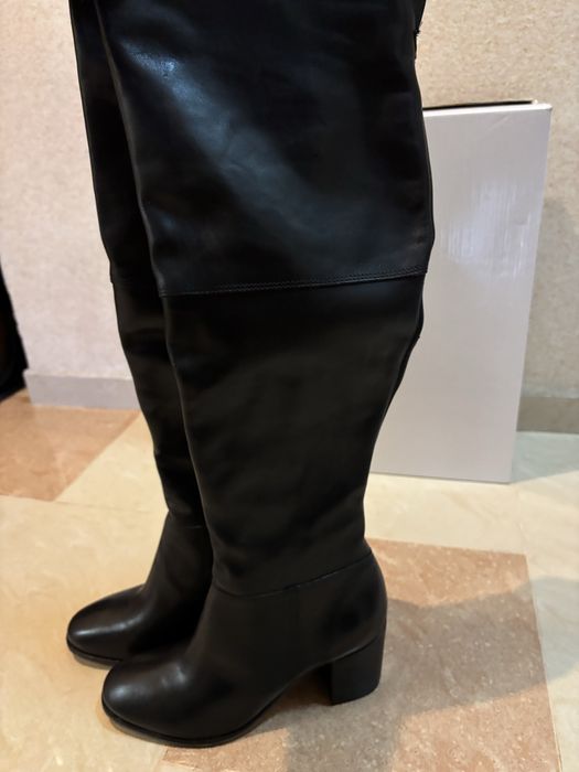 Дамски ботуши чизми номер 39