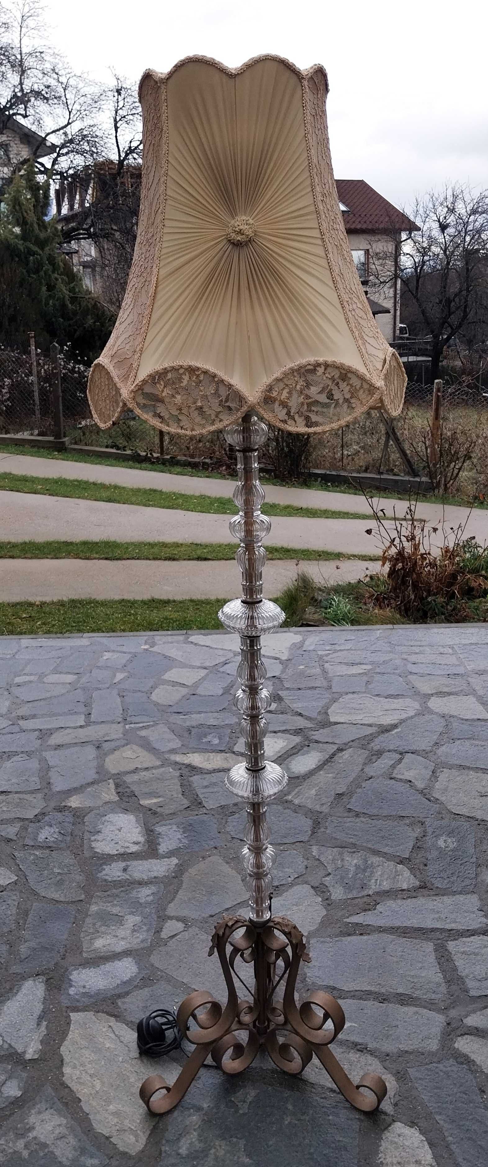 Старинни/Настолни лампи