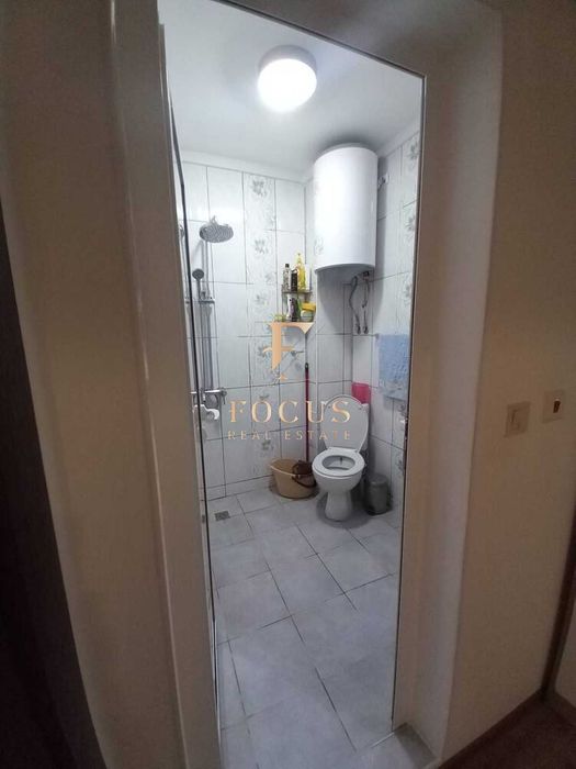 Продава се Тристаен апартамент в Пловдив, Христо Смирненски - 90 кв.м за 1723 €/кв.м - Снимка #2