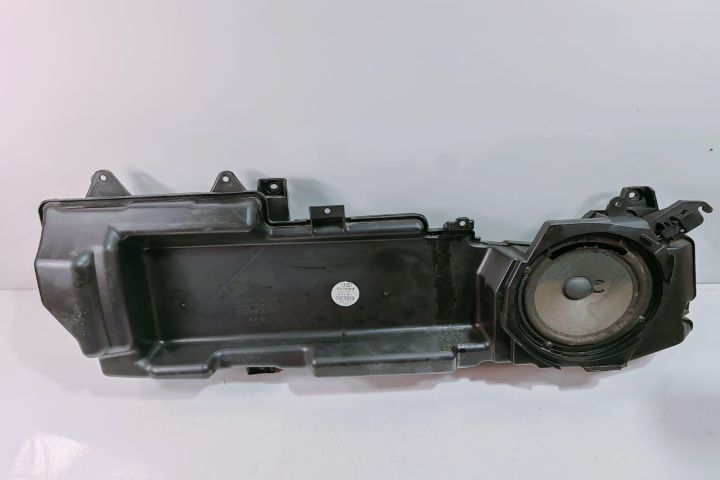 Boxa  Subwoofer 4F0035381B Audi A6 4F/C6 seria