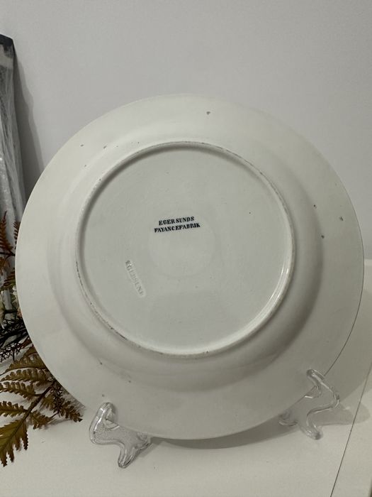 Farfurie decorativă anii 1877-1910 cu Piața Sf. Petru, Roma