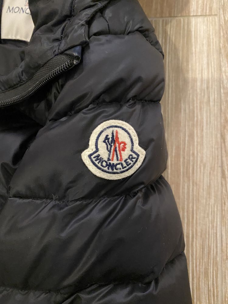 Geaca moncler originala