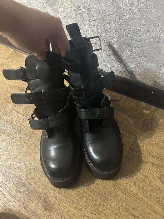 Ботинки 38 размера