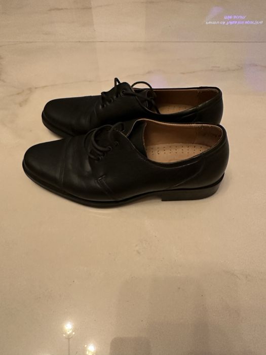 Vând Pantofi din piele Albatros, marimea 40