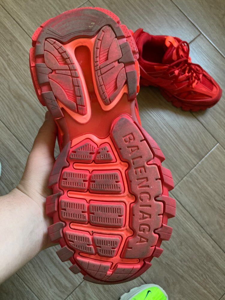 Balenciaga track red