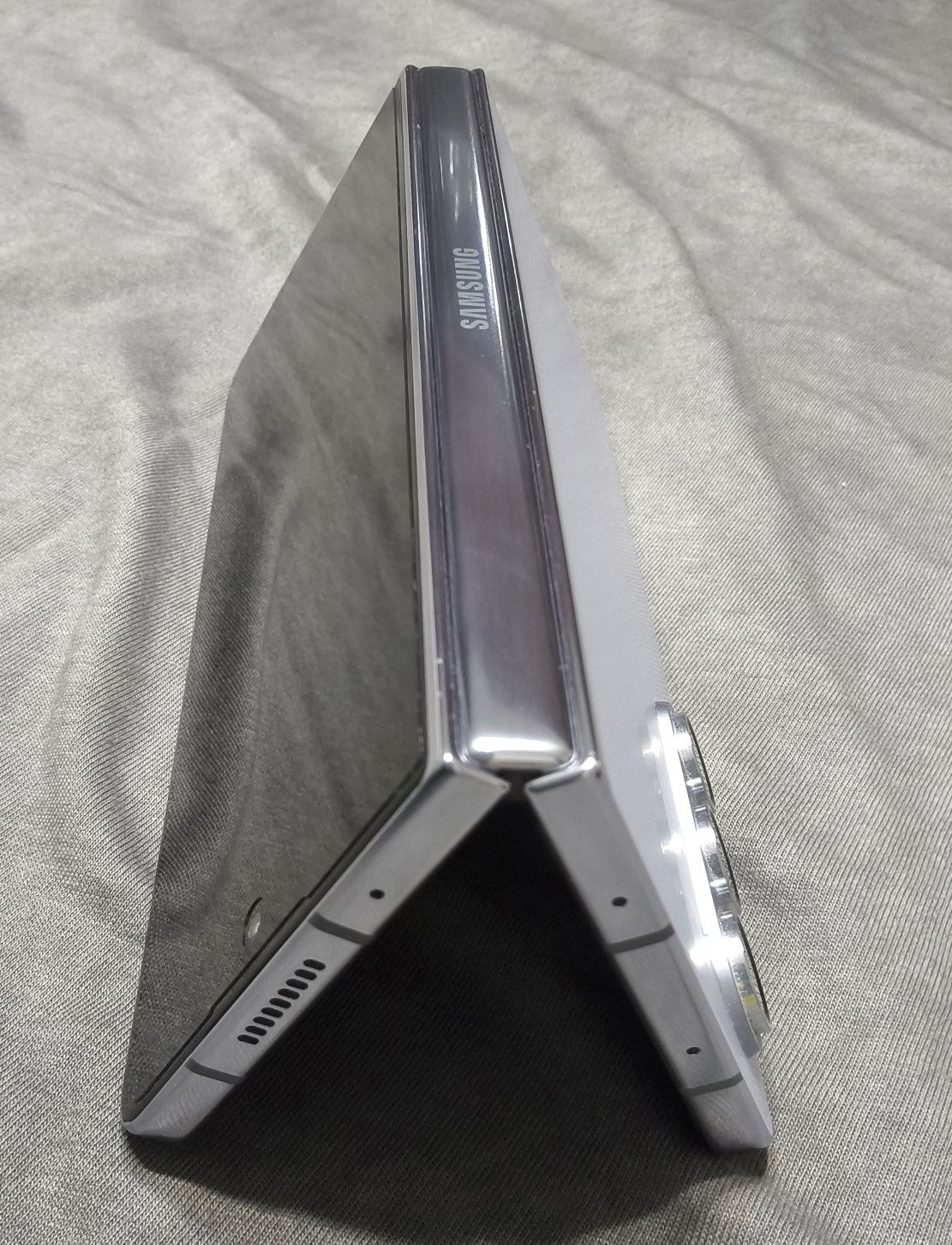Samsung Z Fold 5 Ice Blue