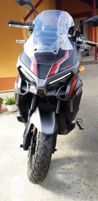 Scuter Daytona Virtus 125 , în garanție și cu acte, înmatriculat