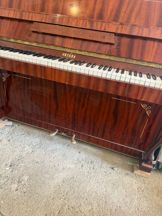 Акустическое пианино "Октава"