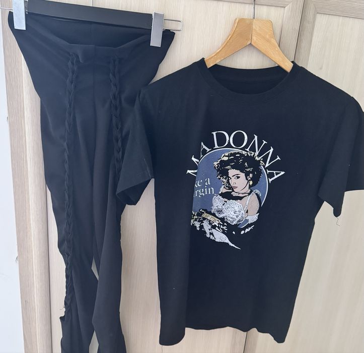 Дамски комплект от две части Тениска и клин Evis Style