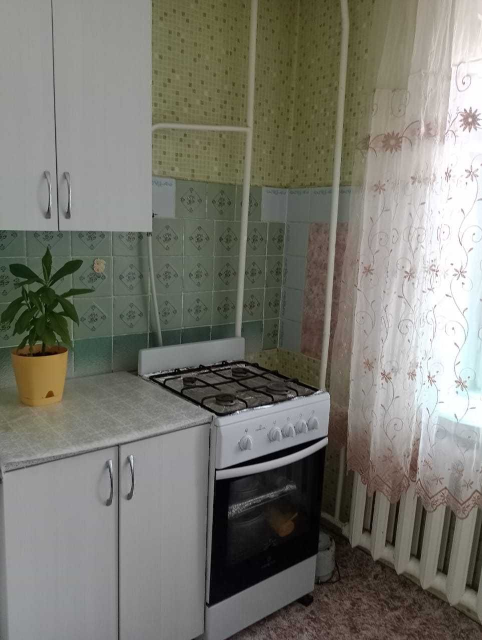 Продам 1-комнатную квартиру, 33.4 м², 3/6 этаж, мкр. Шанхай