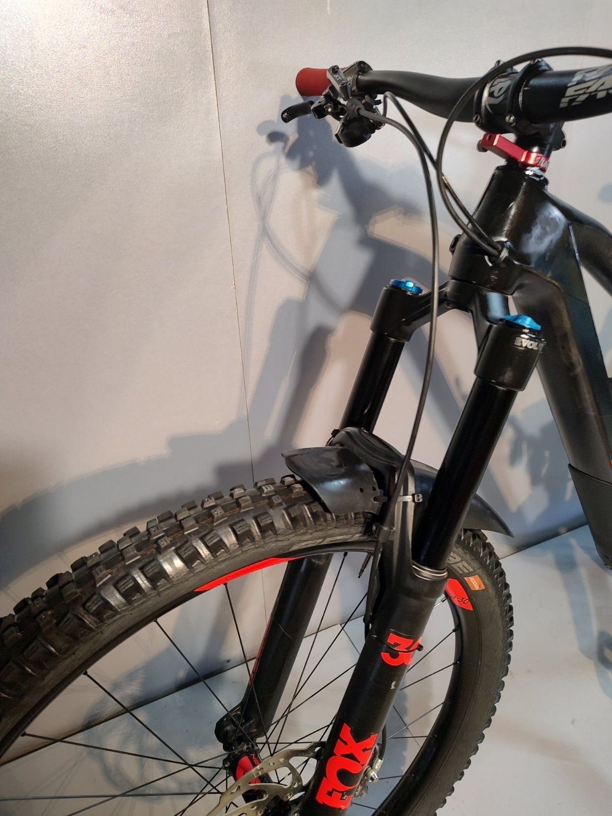 Планински велосипед Cube Stereo 150 C:62 Race,не е Canyon,Specialized