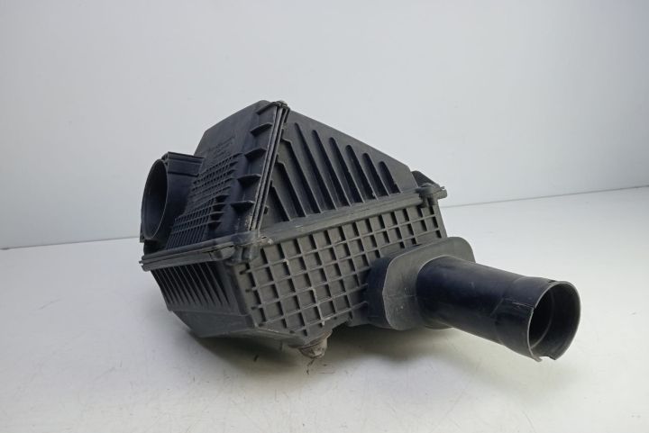 Carcasa filtru aer   8200098984 Renault Laguna a 2-a generatie