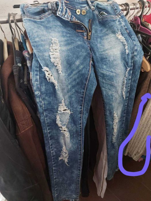 Дрехи втора употреба