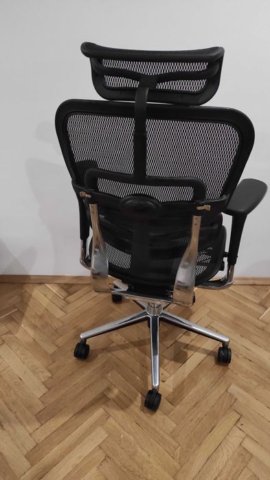 Ергономичен стол Ergohuman