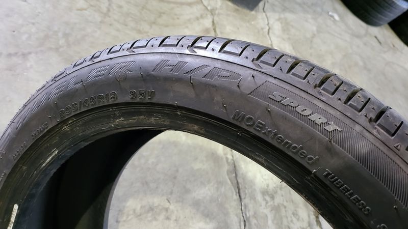 235/45/19 BRIDGESTONE4бр Runflat