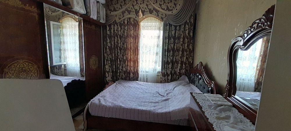 Qora su6 da 3 xonali uy sotiladi.