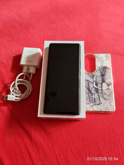 Vand telefon mobil Honor 70