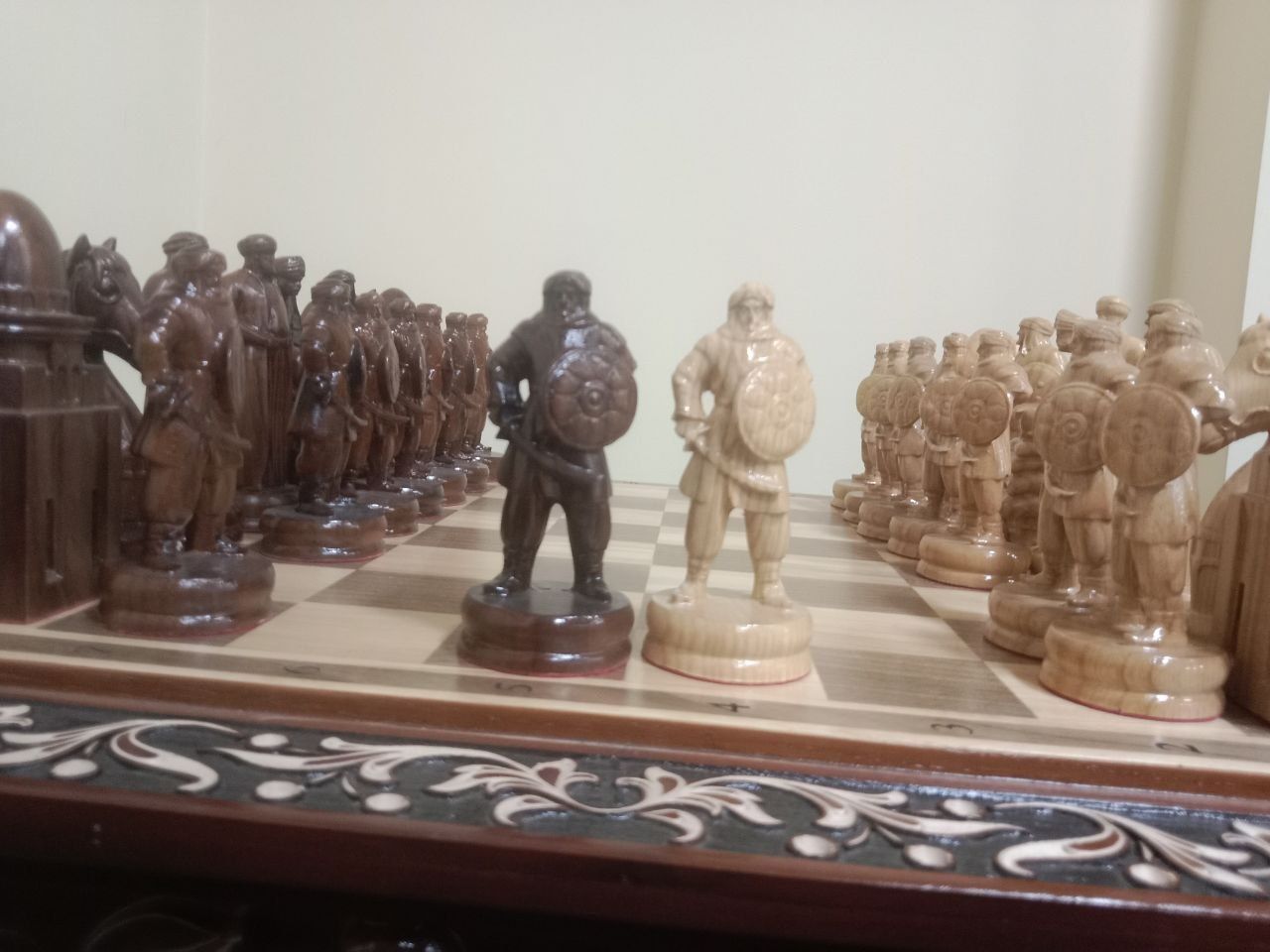 Продаётся Шахматы Арабы
