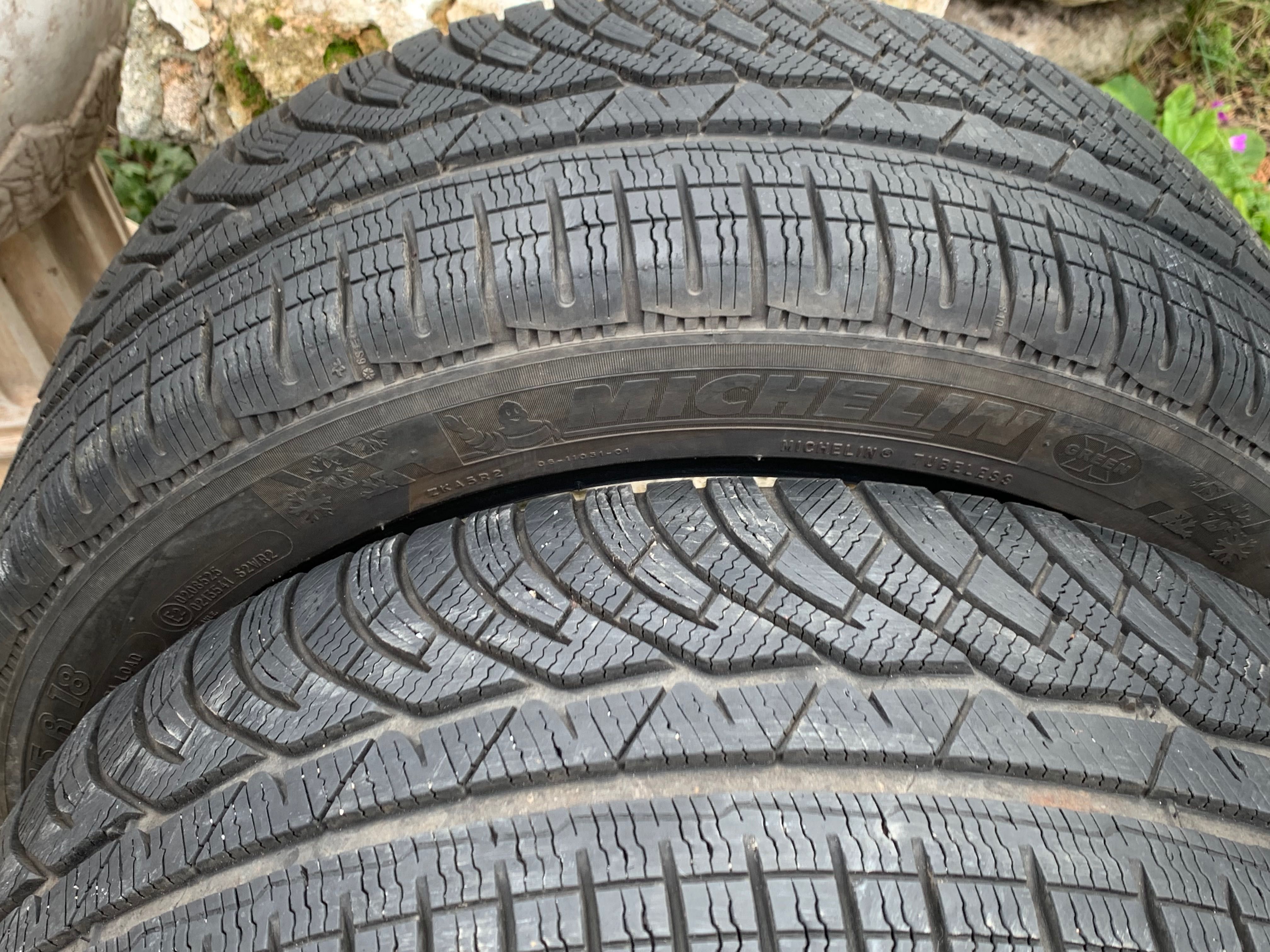 2 бр.зимни гуми MICHELIN Pilot Alpin 235/45/18