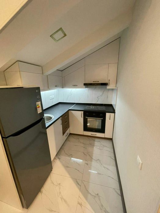 Продается 1в2 комнатная квартира, Нукусская улица, Глинка