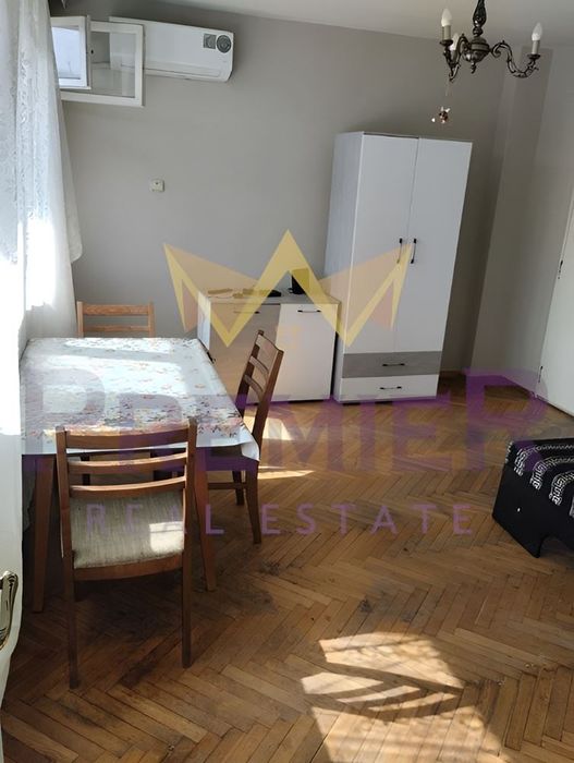 Дава се под наем Четиристаен апартамент в Варна, Победа - 100 кв.м за 407.49 € - Снимка #1