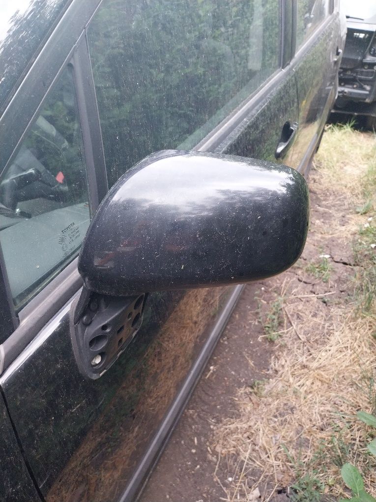 Огледала за тойота корола версо 2004-2009/Toyota Corolla Verso
