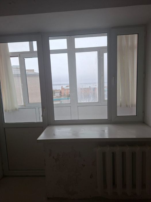 Окно с дверью б/у в хорошем состоянии