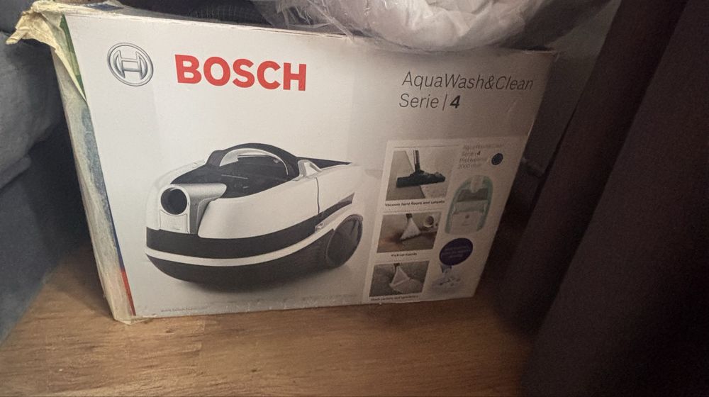 Aspirator bosch serie 4 Aquawash&clean