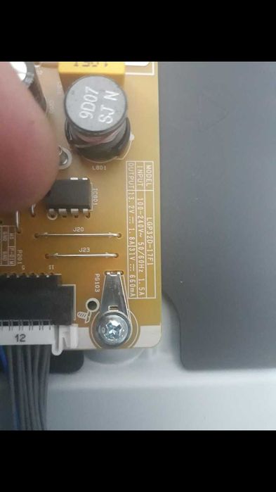 tv led smart lg  32lm6370pla si samsung ue32t4302ak si ue32n4002akxxh