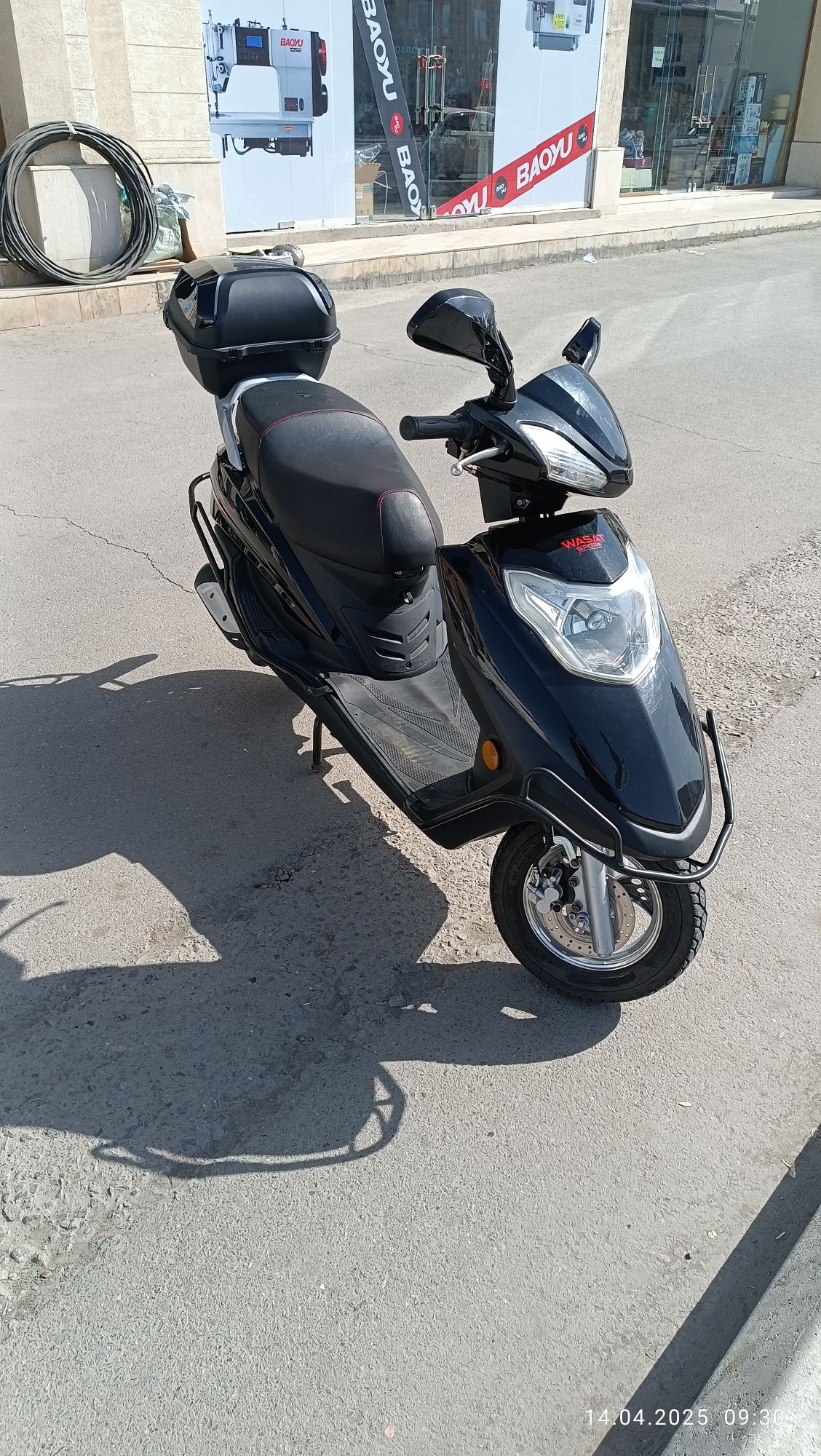 Wassat skuter benzin