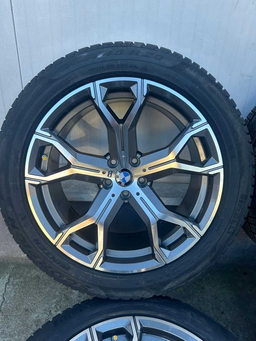 Roti noi iarna BMW X5 g05 X6 g06 R20 intr-o latime, echipare omologata