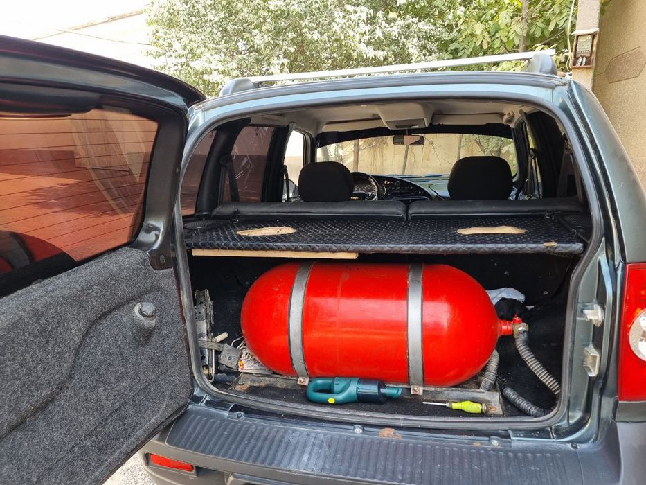 Chevrolet Niva sotiladi