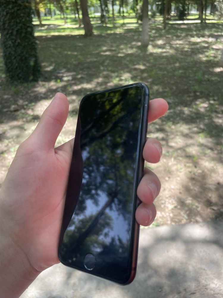 Iphone 8 64 gb xolati yaxshi
