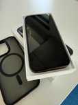 iPhone 15 pro 256GB Black Titanium + 3 Cases Bonus