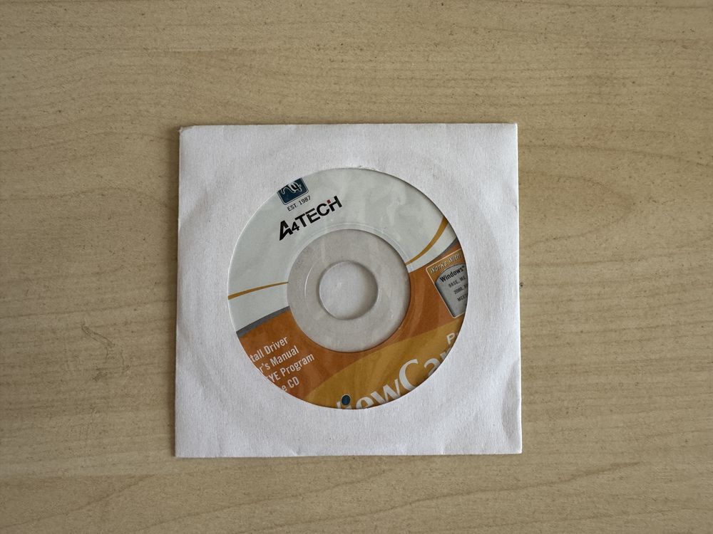 USB уеб камери Creative Vista Plus/ A4Tech PK-335MB за видео разговори