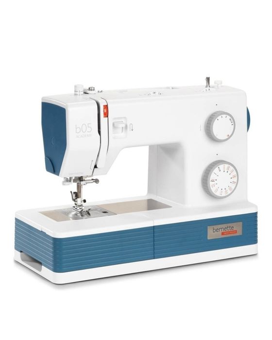 НОВАЯ машина Bernette