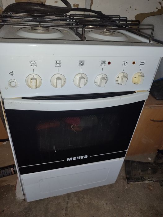 Продам плиту в рабочем состоянии.