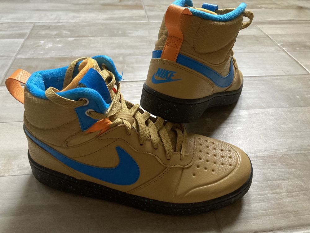 Високи кецове Nike